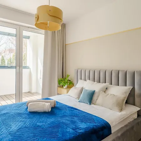 Apartamenty Lighthouse - Bałtycka 22 parking w cenie-3